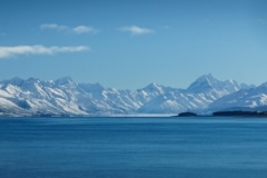 Mt Cook at the head of Lake Pukakai