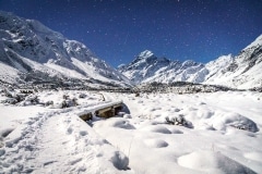 Hooker Valley track at night