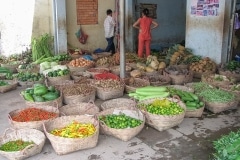 073IMG_0787-market-of-food