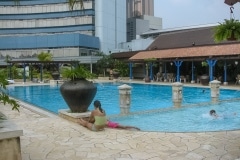 184IMG_0162-plaza